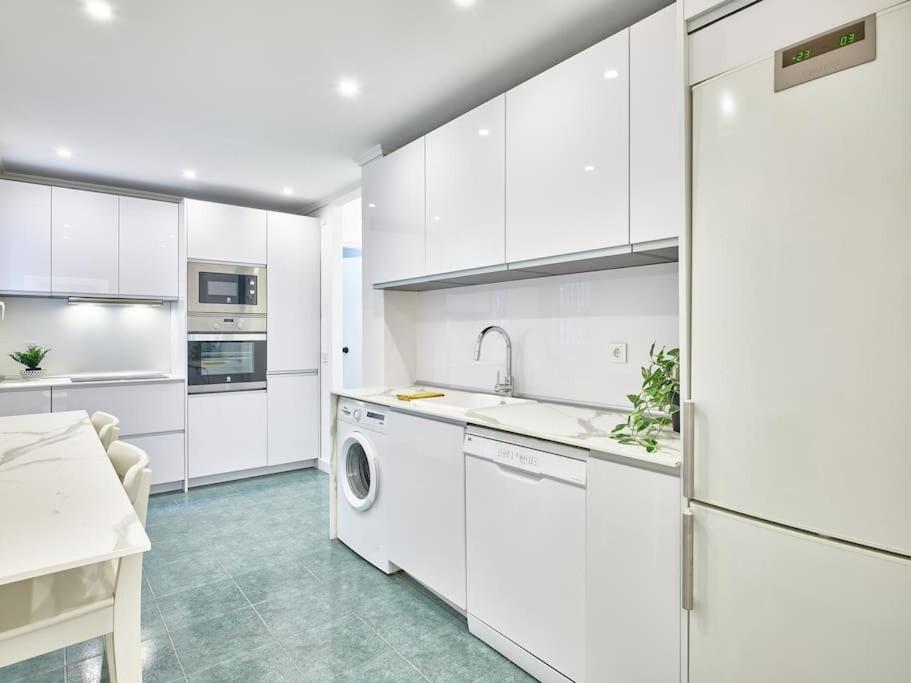 New.Apto-Ponzano. Luxe & Spacious 4Rooms 3Bathroom Мадрид Экстерьер фото